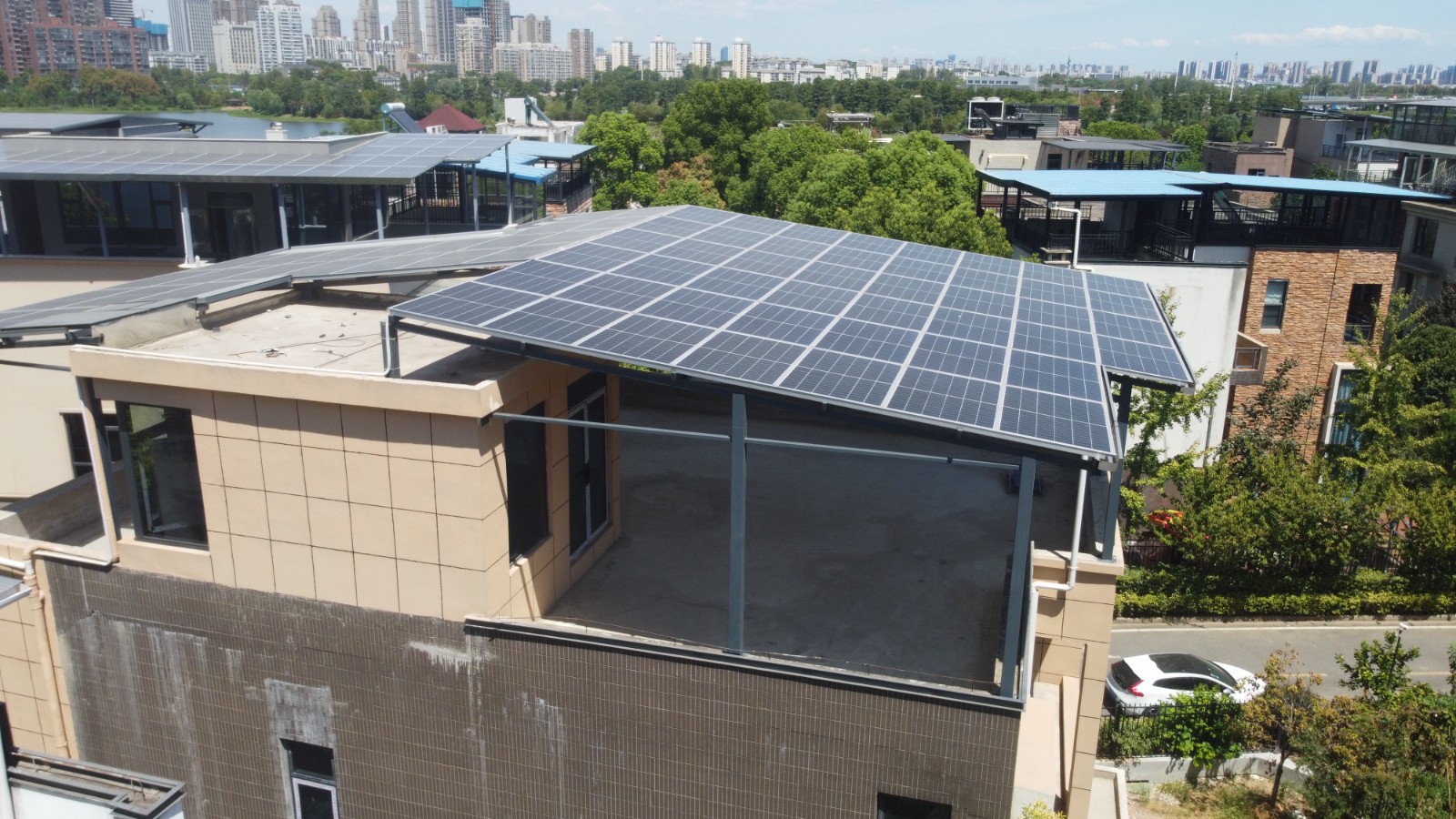 光伏只有过渡技术，没有终极技术